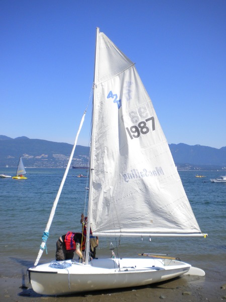 File:2009-07-11 49 -123 boat4.jpg