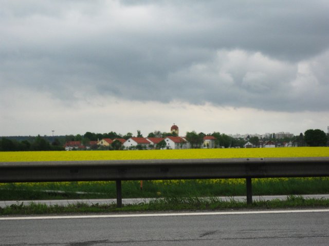 File:2010-05-15 48 11 Unterhaching 0005.jpg