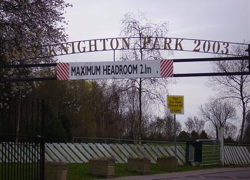 File:2009-03-24 52 -1 park sign.jpg