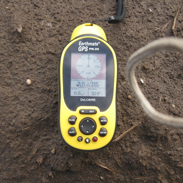 File:GPS in mud.jpg