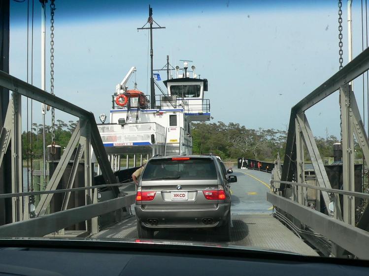File:May 02 Loading on Ferry 055.JPG