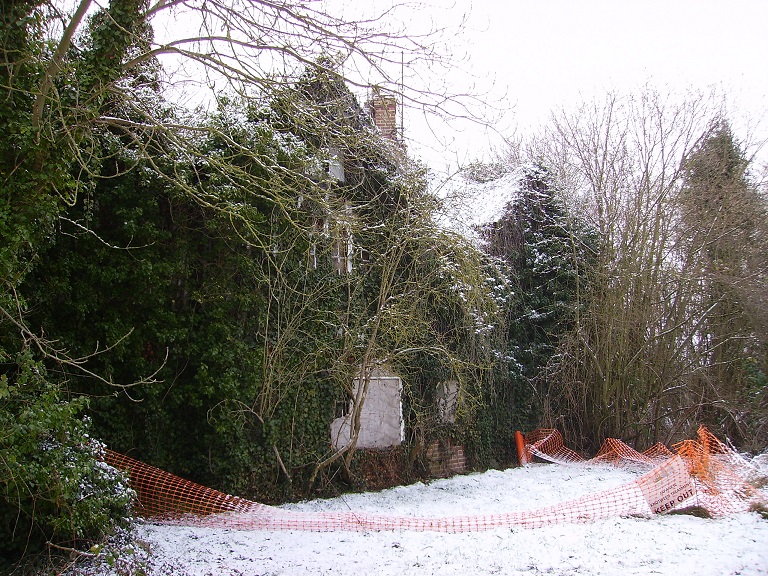 File:2010-01-07 52 0 old house.jpg