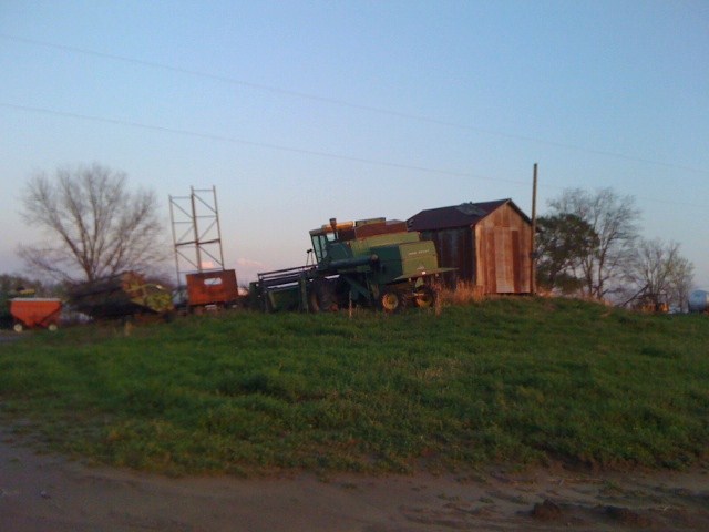 File:2012-03-16 35 -90 Abandoned Farm.JPG