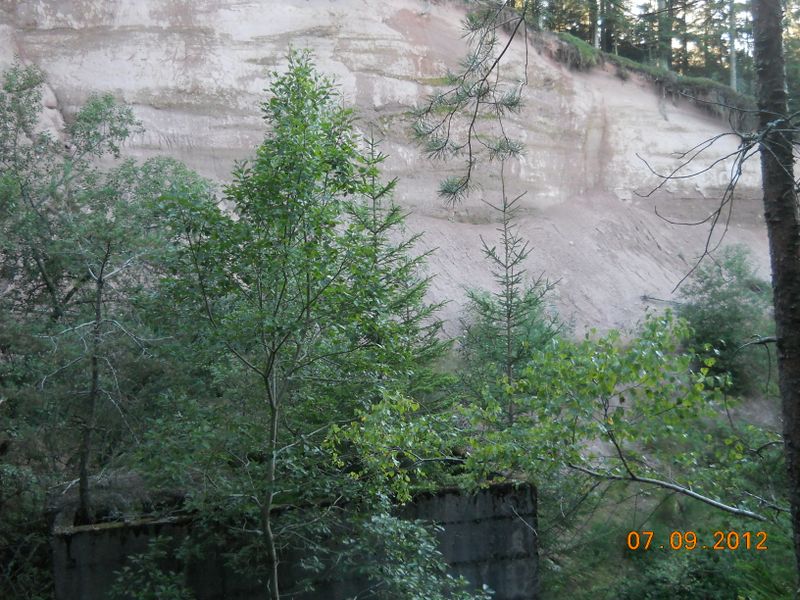 File:Quarry 2 2012-09-074888.JPG