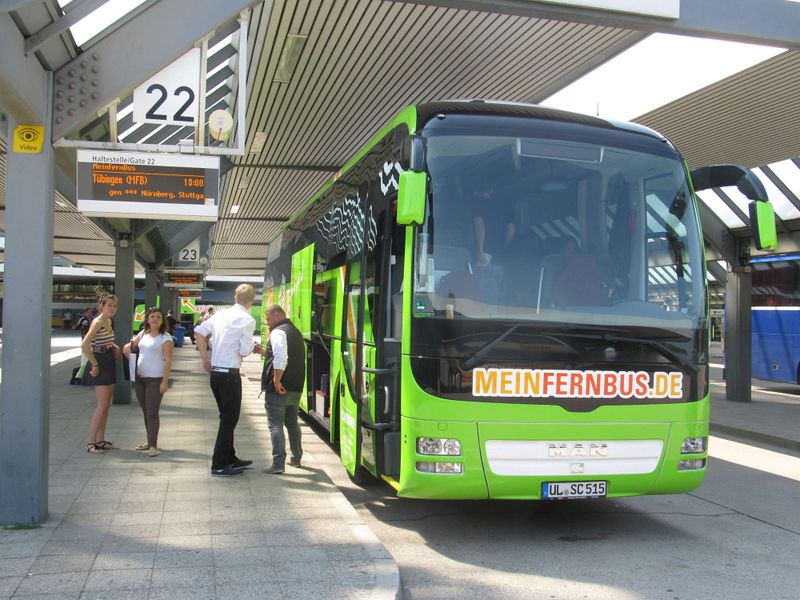 File:2013-07-08 52 13 ZOB MFB-Bus.JPG