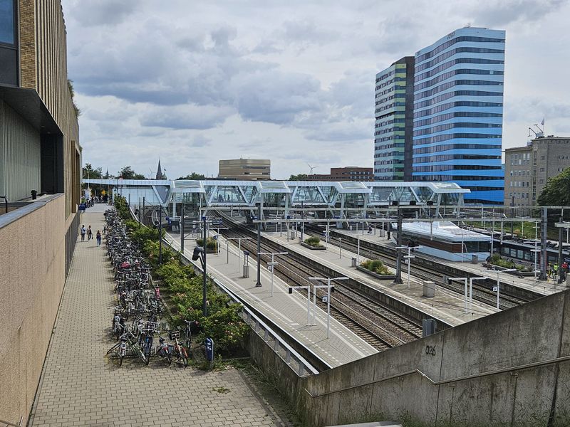 File:2024-08-04 51 5 Arnhem Centraal.jpeg