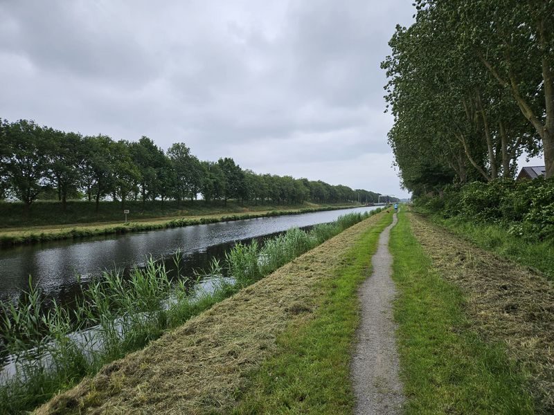 File:2024-06-02 53 6 Canal.jpeg