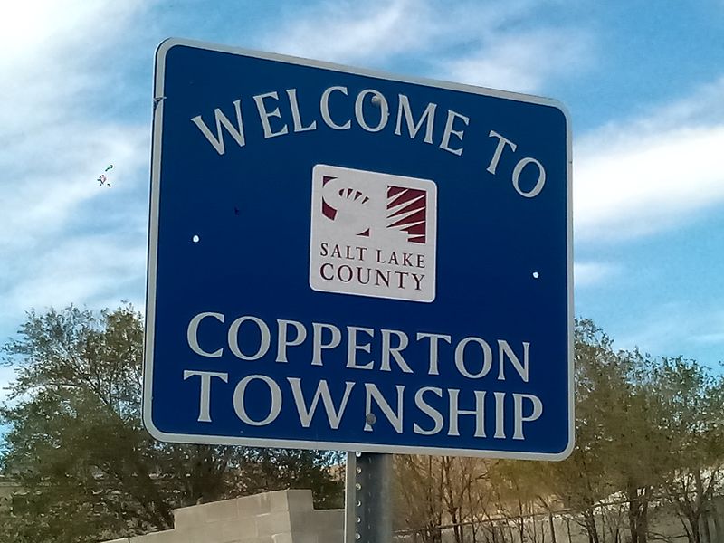 File:2024-09-23 40 -112 copperton.jpg