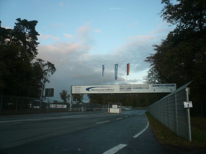 File:2009-10-17 49 8 hockenheimring.jpg