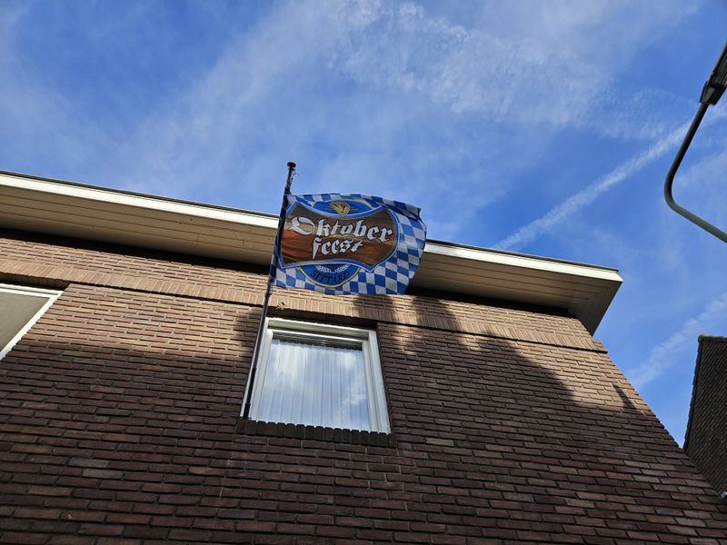 File:2024-10-12 51 5 Oktoberfest flag.jpeg