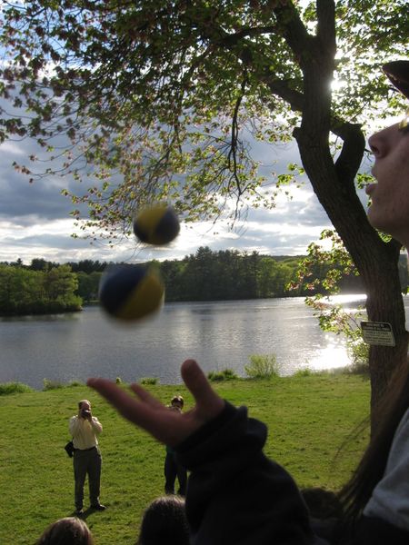 File:2008-05-24 juggling.jpg